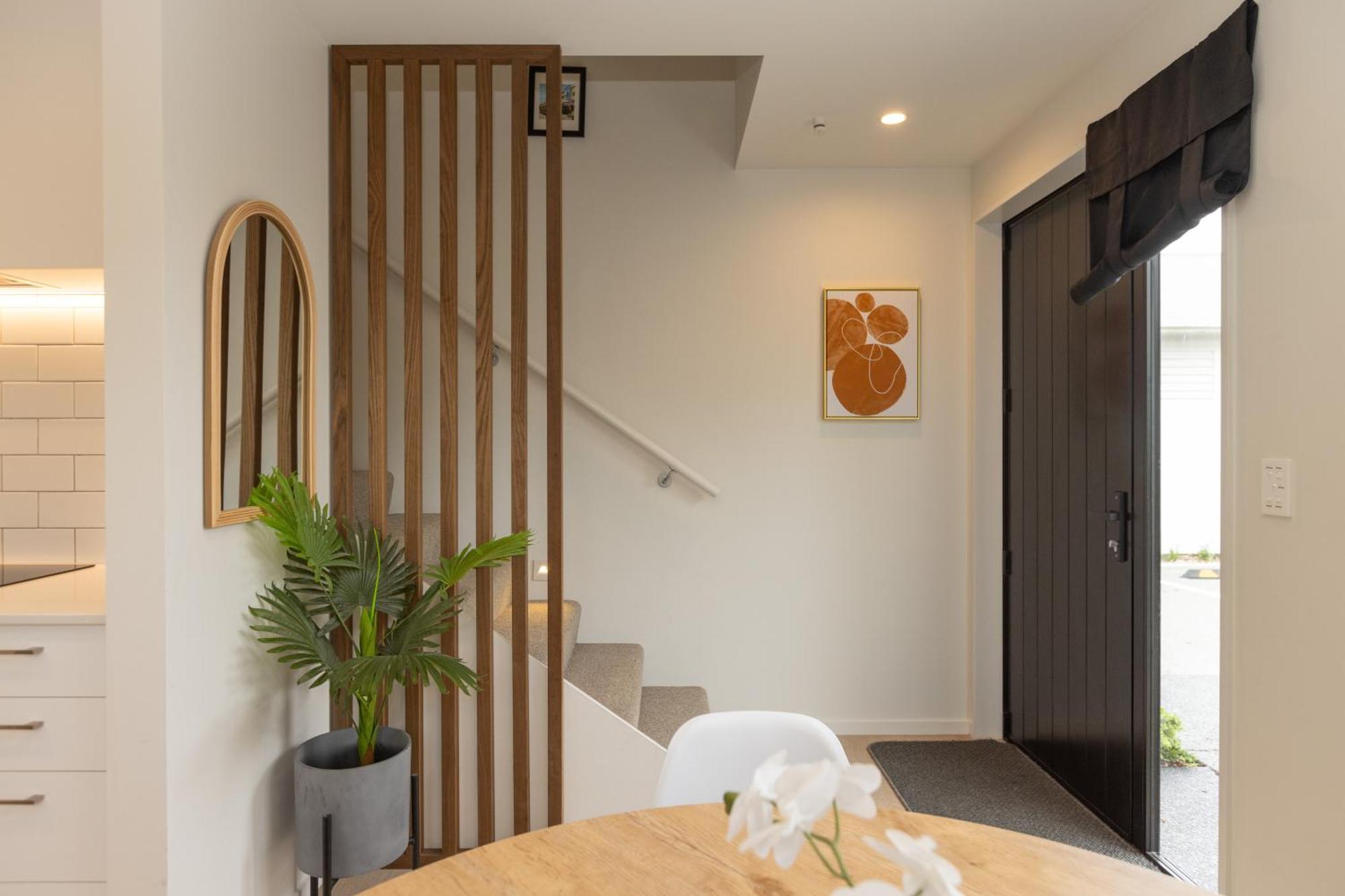 Addington Soho Two Bedroom Townhouse Christchurch Exterior photo