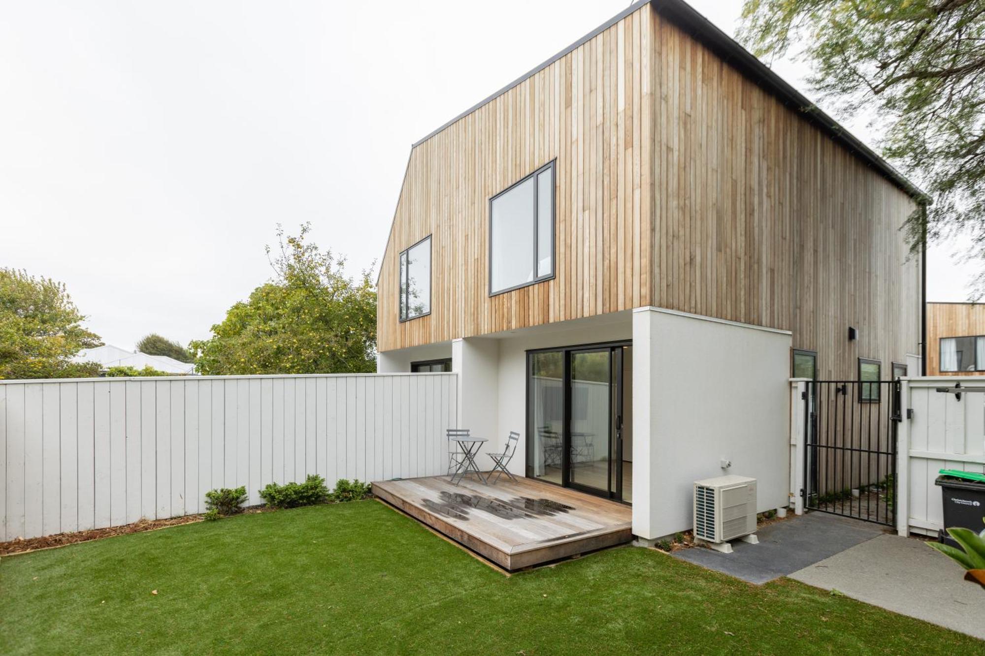 Addington Soho Two Bedroom Townhouse Christchurch Exterior photo